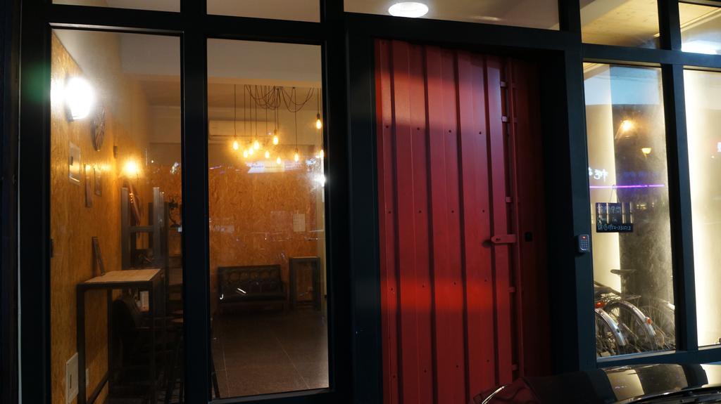 Lovely Bean Hostel Хуалиен Сити Екстериор снимка