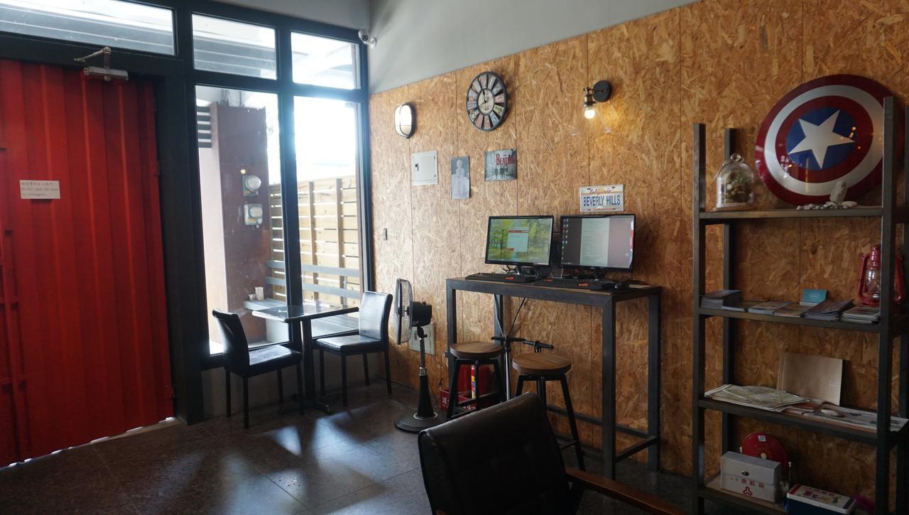 Lovely Bean Hostel Хуалиен Сити Екстериор снимка