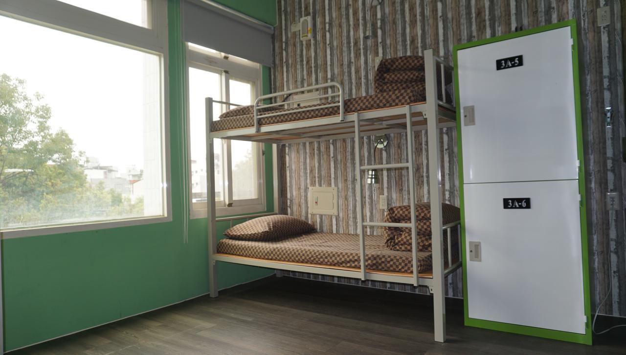 Lovely Bean Hostel Хуалиен Сити Екстериор снимка